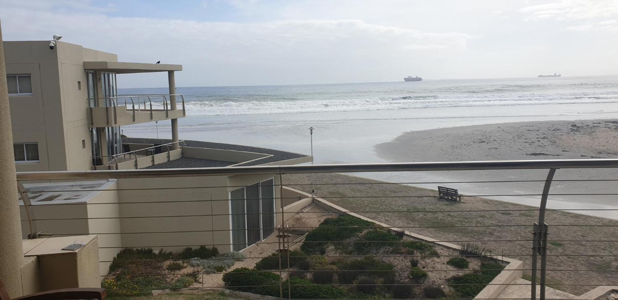 Lagoon Beach Hotel Apartments Cape Town Bagian luar foto