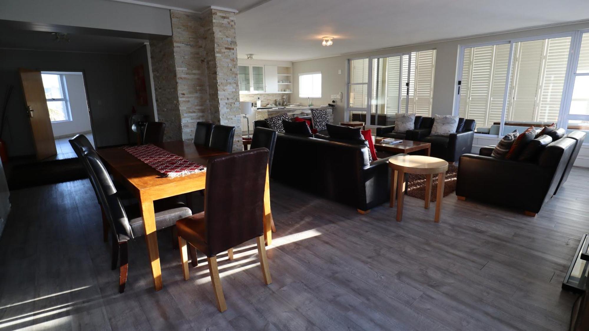Lagoon Beach Hotel Apartments Cape Town Bagian luar foto