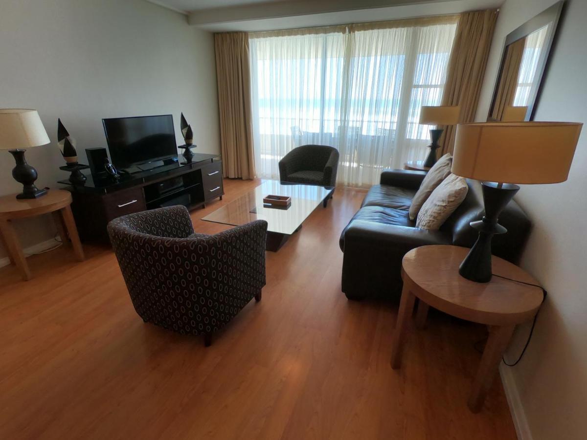 Lagoon Beach Hotel Apartments Cape Town Bagian luar foto